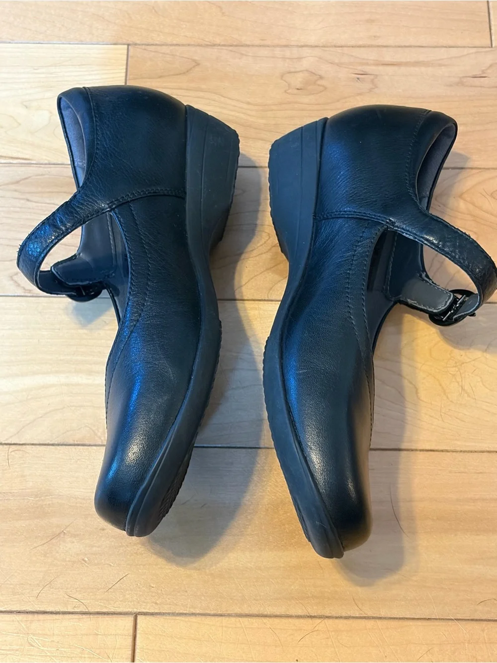 Dansko Fawna Black Leather Mary Jane Comfort Clogs size 36 - Picture 4 of 9